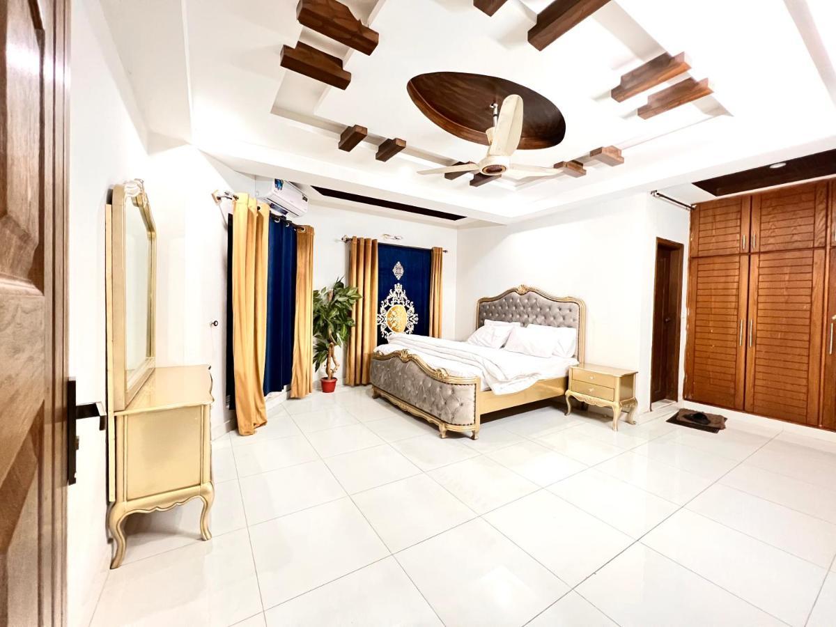 Luxury Executive 2Bedroom Apartment Convenient And Nice Location Iszlámábád Kültér fotó